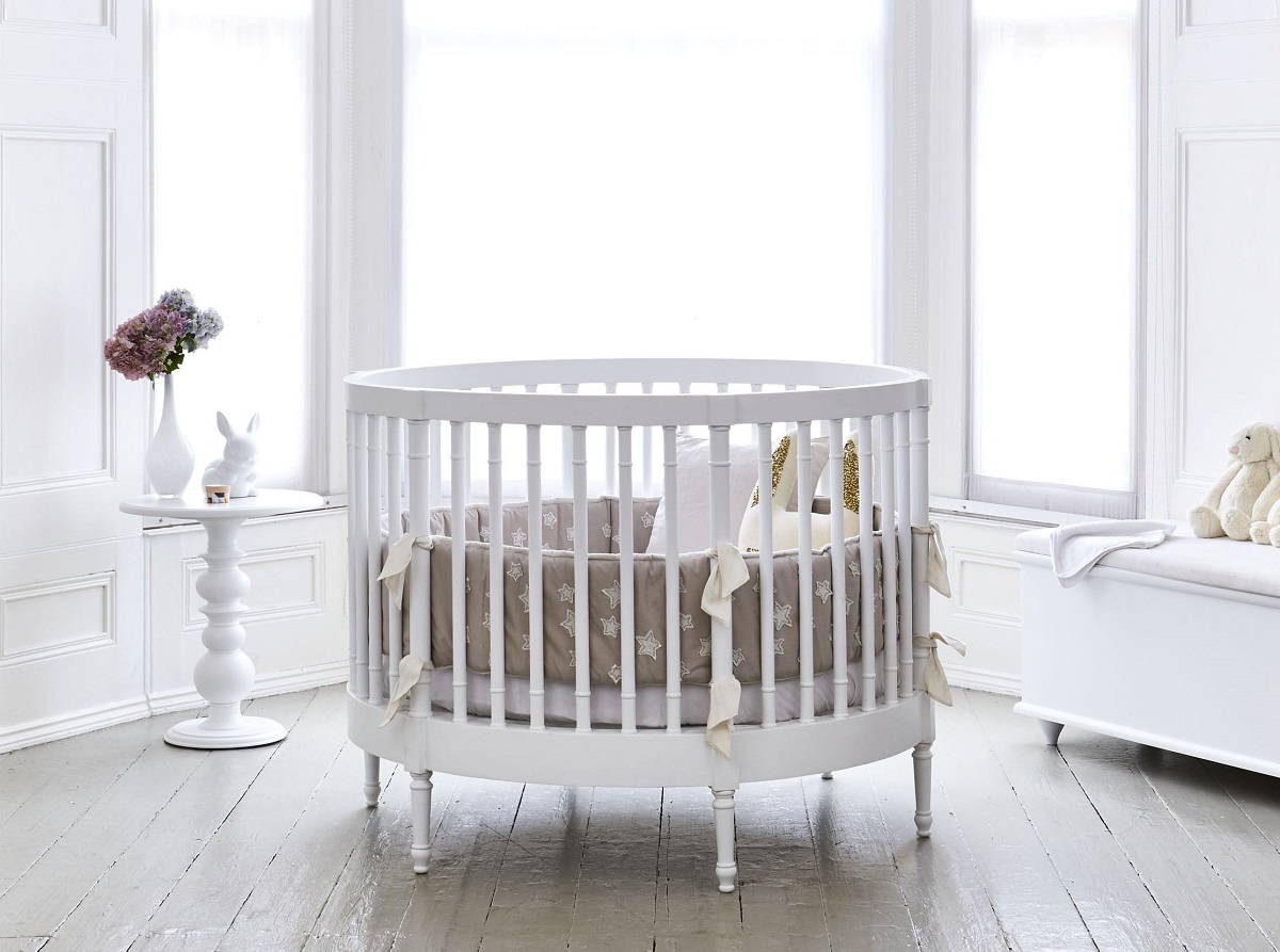 تخت گرد نوزاد دخترانه برای دکوراسیون اتاق کودک و نوزاد